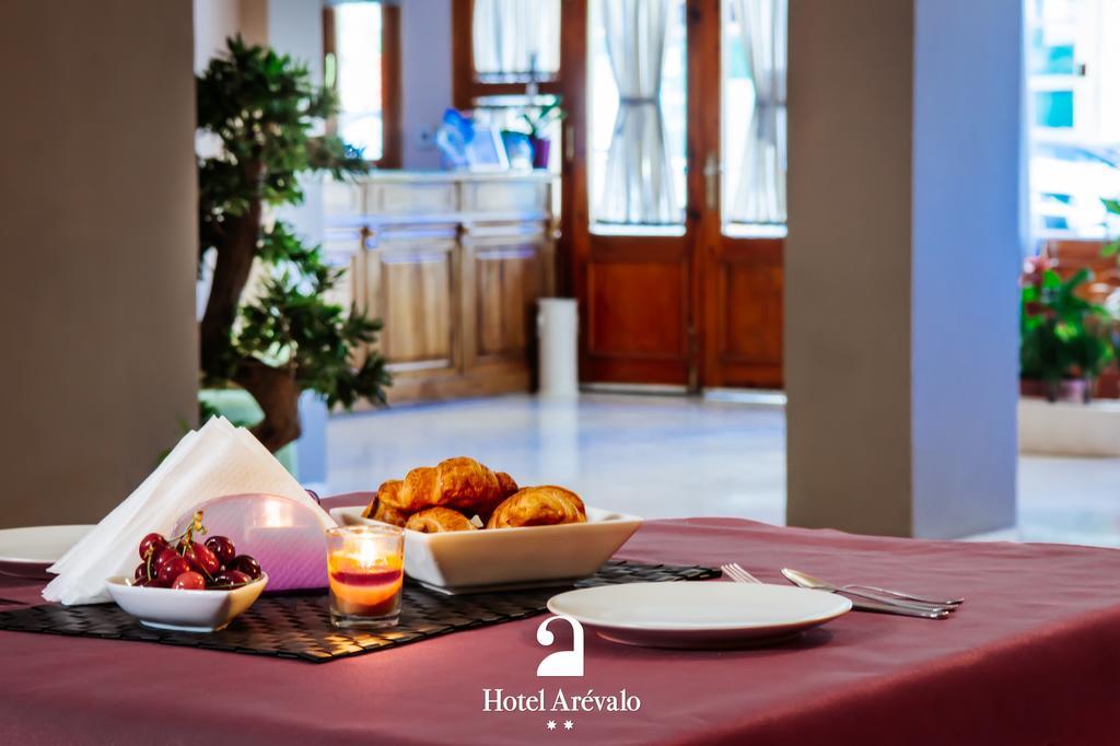 Hotel Arevalo Κουένκα Εξωτερικό φωτογραφία